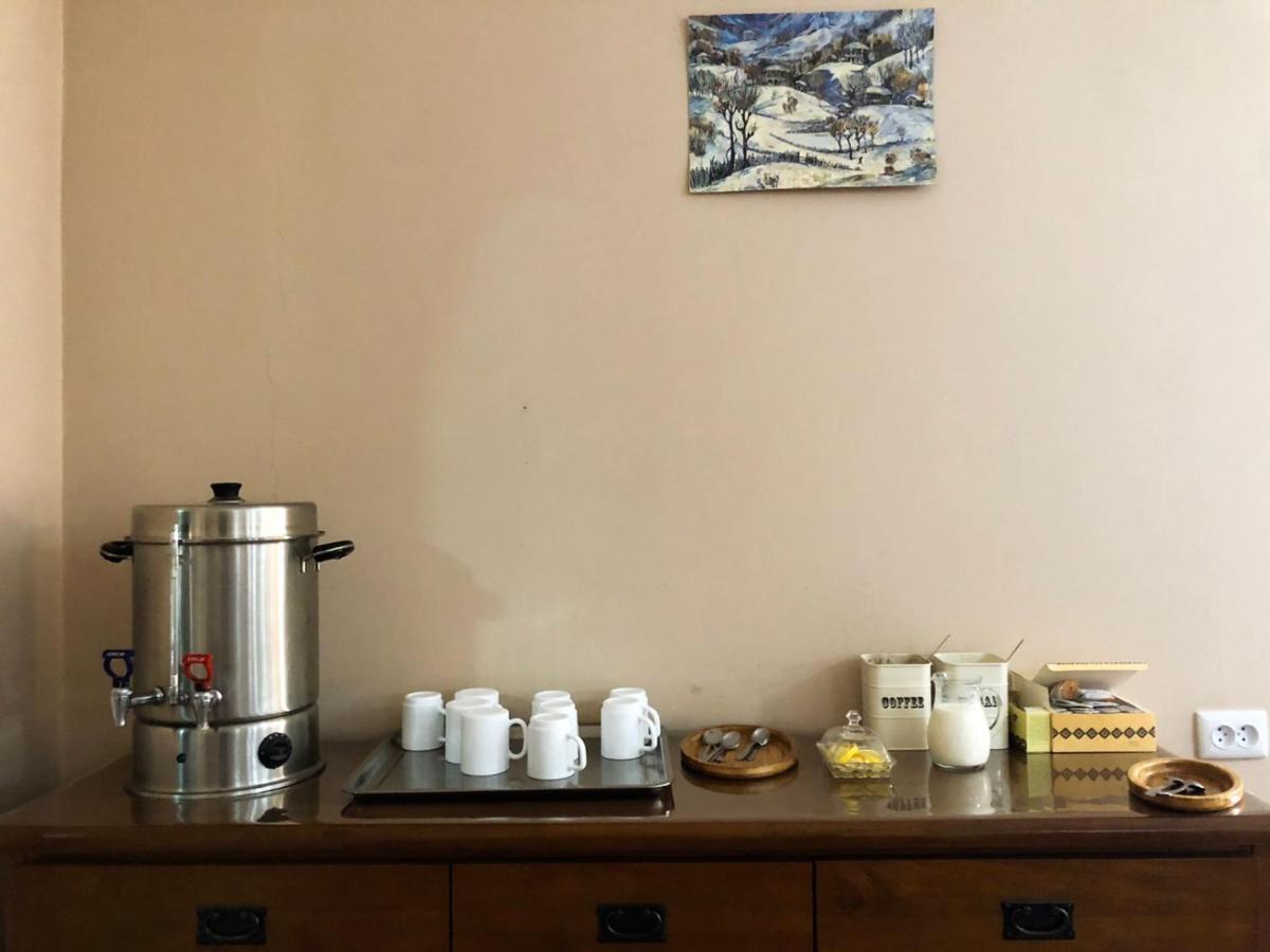 Family Hotel Kala Местия Екстериор снимка